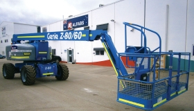 Xe nâng người boom lift