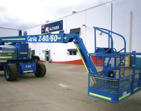 Xe nâng người boom lift